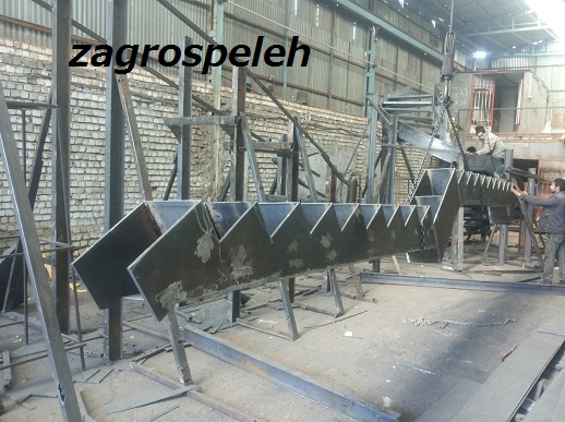  فضای وسیع کارگاهی